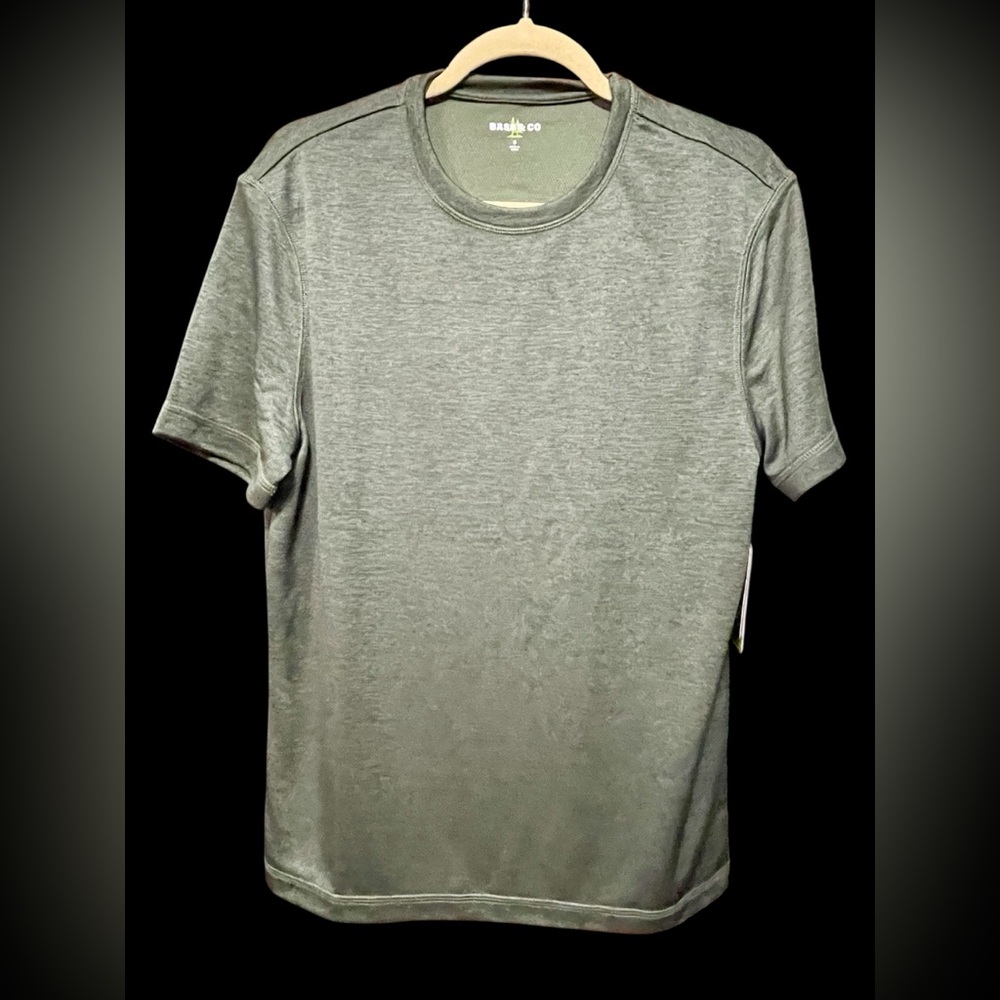 New Men’s army green T-Shirt